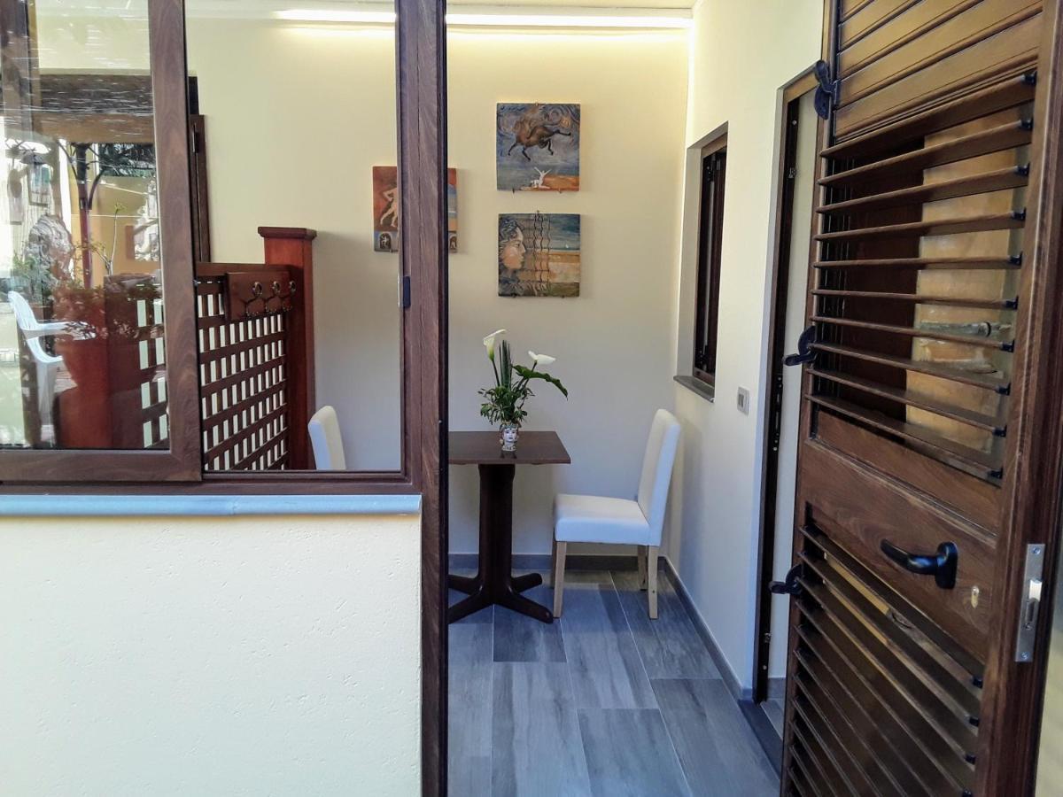 Al Castello B&B มิลาซโซ ภายนอก รูปภาพ