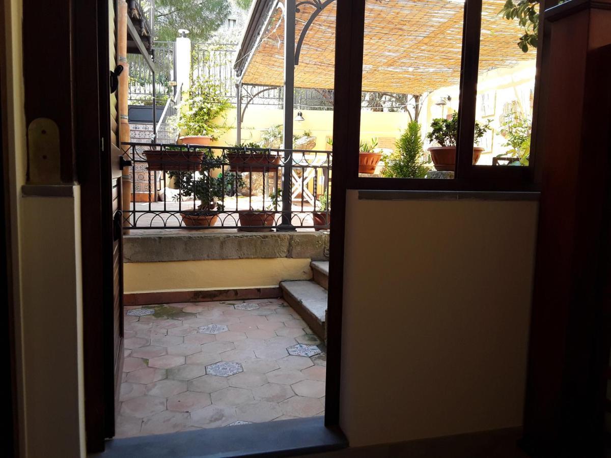 Al Castello B&B มิลาซโซ ภายนอก รูปภาพ