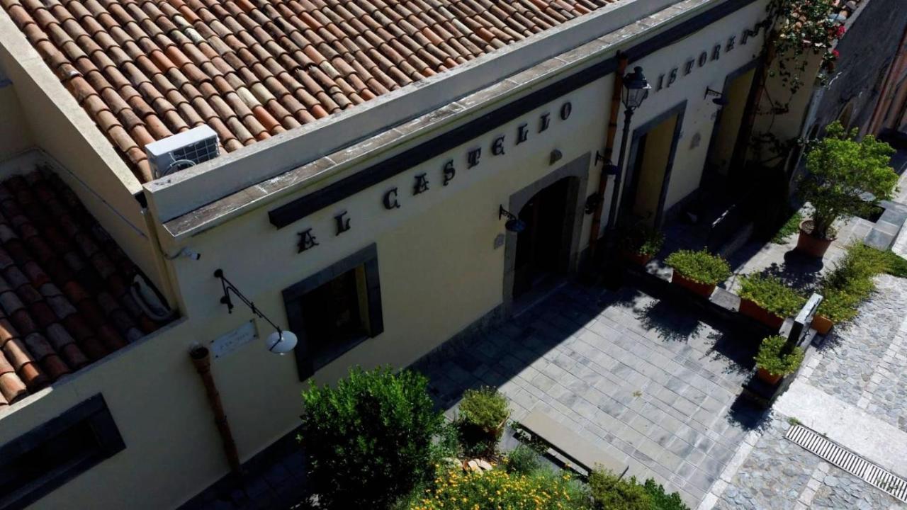 Al Castello B&B มิลาซโซ ภายนอก รูปภาพ