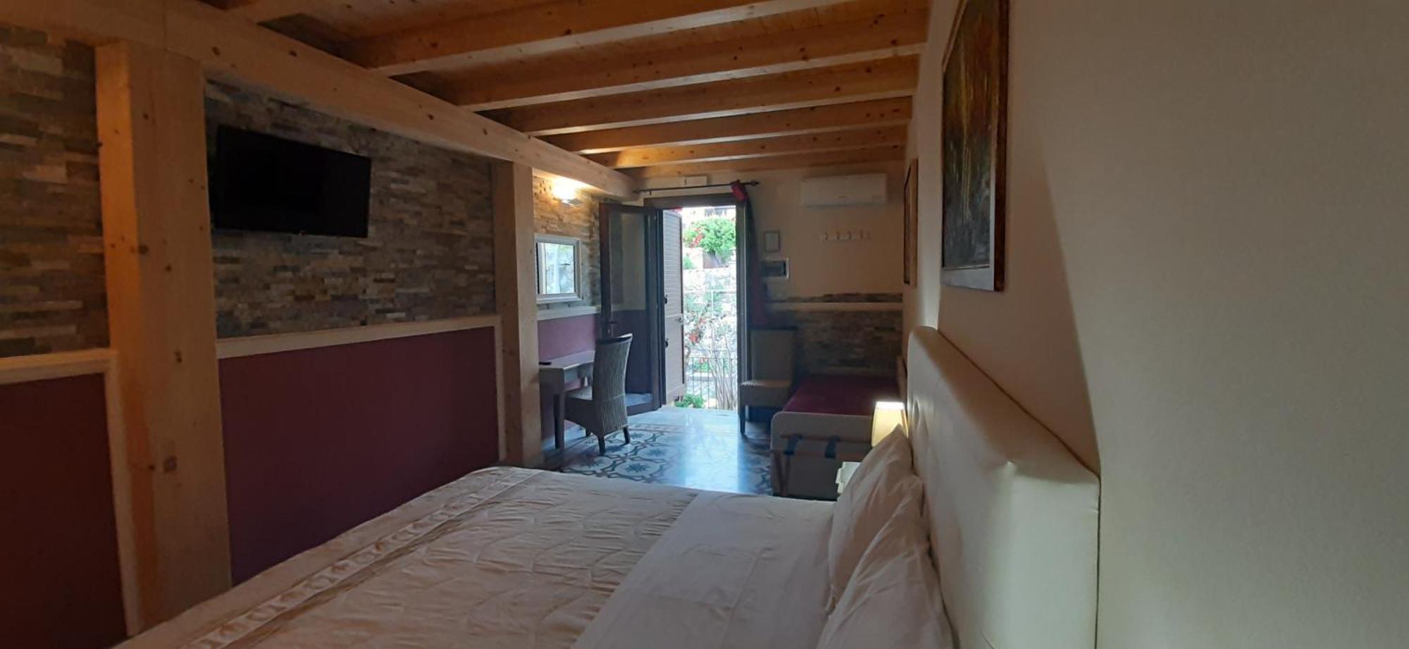Al Castello B&B มิลาซโซ ห้อง รูปภาพ